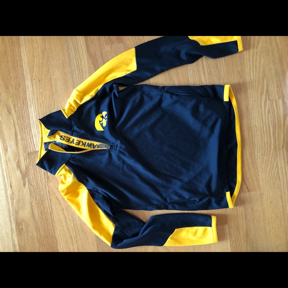 Boys long sleeve Iowa Hawkeye zip it